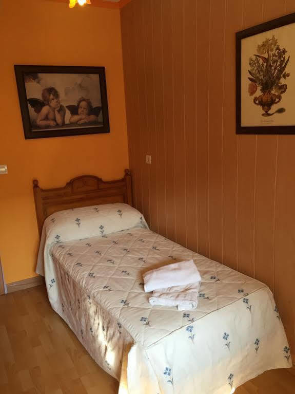 Hostal Londres Гранада Экстерьер фото